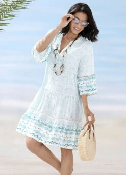 Kleid Aus Viskose, Allover Dessiniert