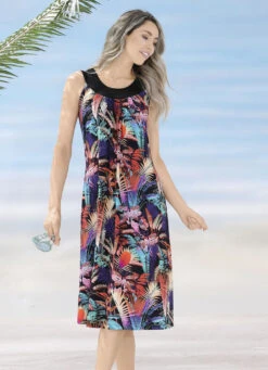 Kleid Mit Inkjet-Druckdessin Und Raffungen